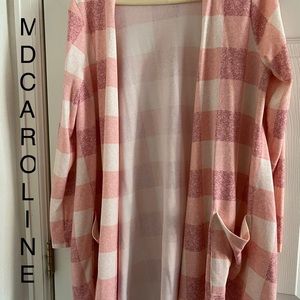 EUC M LULAROE CAROLINE